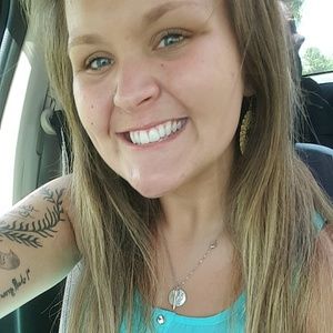 Meet your Posher, Tori